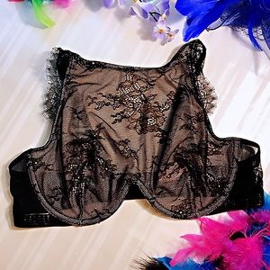 Victoria’s Secret Black Lace Bralette. Wired. 36C